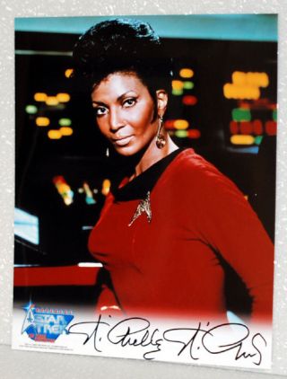 Nichelle Nichols Star Trek Autograph Uhura