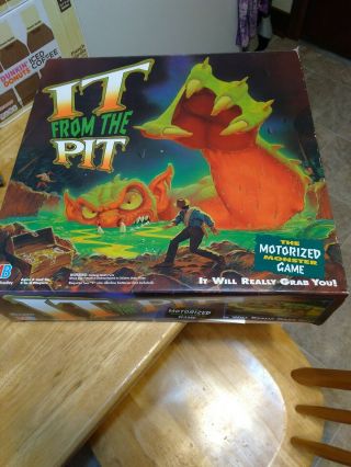 It From The Pit Board Game Vintage 1992 Milton Bradley 100 Complete