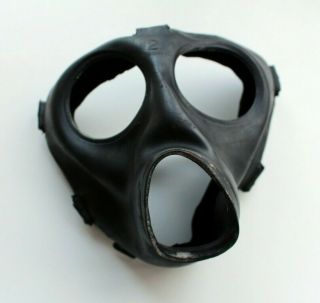 Ww2 Wwii Ww2 German Relic Gas Mask Rubber Face (from Kurland)