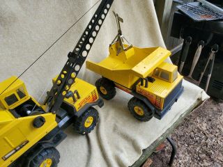 Vintage Tonka Dump truck and Crane pair with a tower all in 3