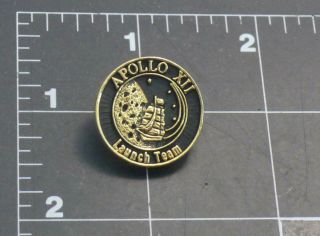 Apollo 12 Launch Team Pin Gold - Tone With Black