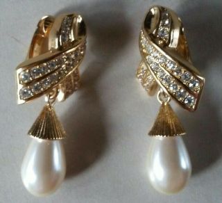 Vtg Christian Dior Haute Couture Rhinestone Ribbon Pearl Teardrop Drop Earrings