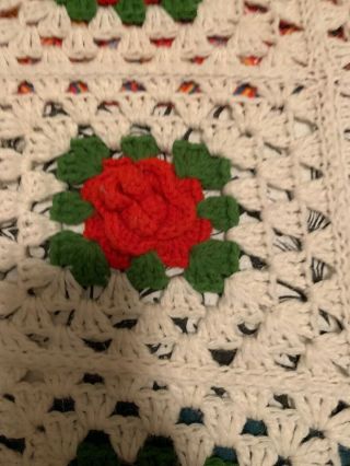 Vintage Crochet 140x130 (king) Granny Square Red 3D Roses Afghan EUC 3