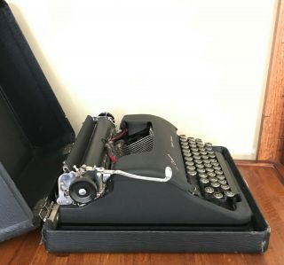 Vintage Smith Corona Clipper Typewriter & Case Portable Glass Keys