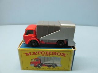 Matchbox Regular Wheel 7c Refuse Truck Orange & Silver