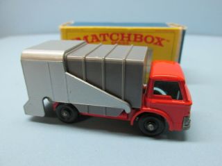 Matchbox Regular Wheel 7C Refuse Truck Orange & Silver 2