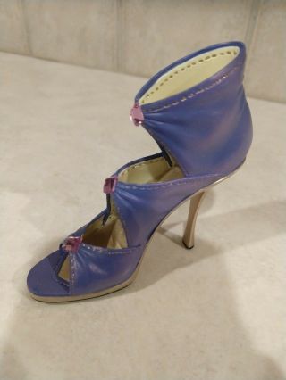 Just The Right Shoe By Raine Diamond Wrap 25458 2003 Purple Fantasies