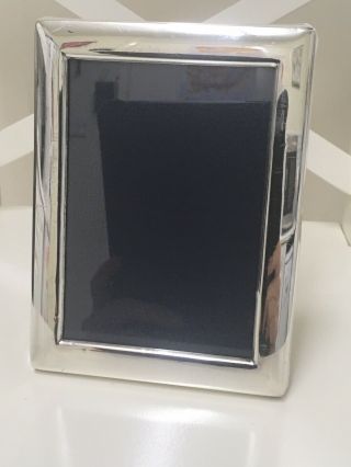 Pretty Solid Silver Photo Frame By Carr’s Of Sheffield 1997 (16 X 12cm)