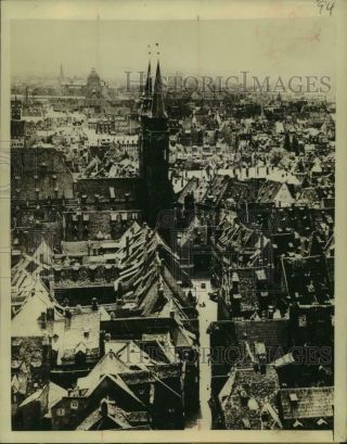 1942 Press Photo Aerial View Of Nurnberg,  Germany During British Bombardment