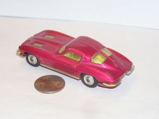 Vintage Corgi Toys Chevrolet Corvette Sting Ray WHITE LIGHT SPECIAL 2