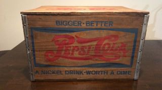 Collectible 34 Bottle Cap Vintage Checker Pepsi Cola Wooden Crate Box 50’s Era