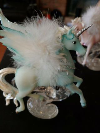 Hamilton On Wings of Enchantment: Serenity,  Majesty,  Elegance Unicorn Figure 3
