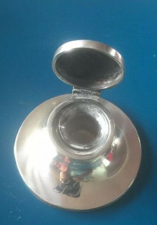 ANTIQUE STERLING SILVER INKWELL,  GLASS LINER.  BIRMINGHAM 1913.  B115. 2