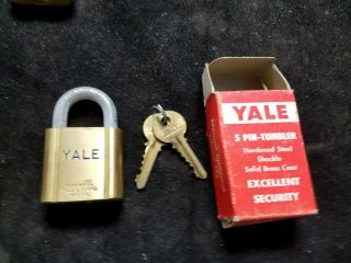 Vintage Yale Model 774 5 Pin Tumbler Padlock W/ Keys Nos