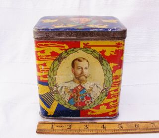 Victory V Royal Commemorative Coronation Tin - King George V & Queen Mary
