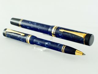 1987 Parker Duofold Centennial Early Type Set Made In U.  K Marbled Blue Resin