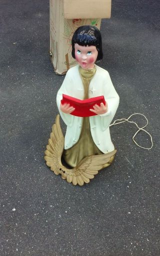 Vintage Beco Angel Girl Caroler Blow Mold Plastic Lighted Christmas Nativity 40 "