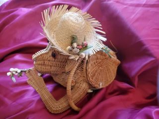 Vintage Wicker Rattan Monkey Basket Handbag with hinged flaps 2