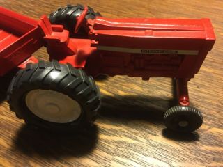 Vintage ERTL Toy RED International Harvester Tractor w/ Manure Spreader 75 - 7650 2