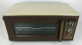 Vintage Toastmaster Convection Oven Broiler Model 7030 Continuous