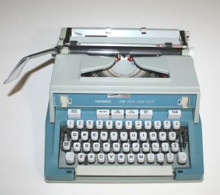 Hermes 3000 Portable Blue/gray Typewriter W/ Case & Keys 1970s - Made In France