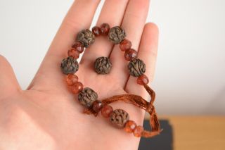 Rare Antique Chinese Qing Dynasty Chengxiangmu Aloeswood Carved Beads & Amber