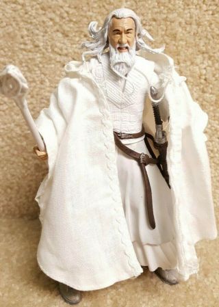 Complete Toybiz Lord Of The Rings Return Of King Gandalf The White Cloth Cape