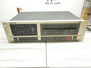 Alesis Adat Vintage Lx20 Type Ii Digital Audio Recorder (powered On) / Parts