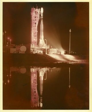 Mariner / Orig Nasa 8x10 Press Photo - Atlas Agena At Night On Launch Pad