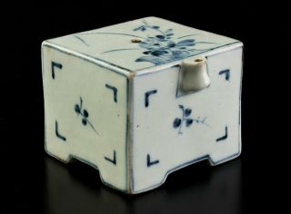 Joseon Dynasty A Very Fine Korean Blue And White Square Water Dropper?