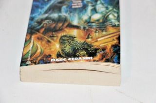 Godzilla VS The Robot Monsters Book Cerasini 0 - 679 - 88828 - 4 1st Ed 2