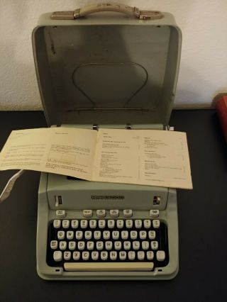 Hermes 3000 portable typewriter with CASE AND MANUAL1970 Switzerland 3