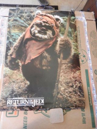 Star Wars Return Of The Jedi Wicket The Ewok Movie Poster Print 1983 24 " X 35 "