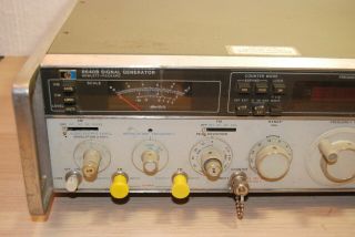 Vintage HP Hewlett Packard 8640B Signal Generator 2