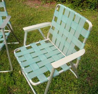 2 Vintage Webbed web Aluminum Chairs Green Folding Lawn/Patio MCM LN W Box weave 2