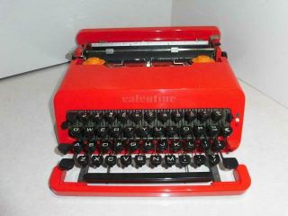 Olivetti Valentine Typewriter W/ Case Red Rare Vintage Work