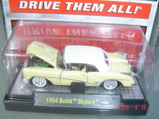 1954 Buick Skylark Convertible Top Up M2/2013 1/64 Scale Auto - Thentic