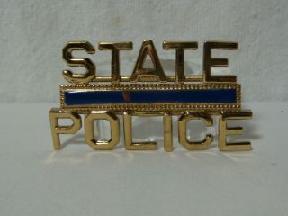 Vintage 1970s Defunct Connecticut State Police Campaign Hat Insignia Gold Emblem
