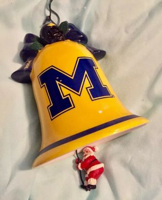 Danbury University Of Michigan Wolverines Bell Ornament 2004 Christmas.
