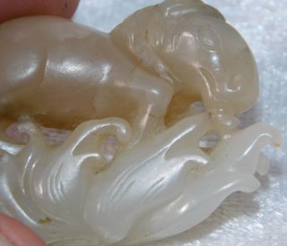 Atq 18c Chinese Qing Dynasty Carved White Jade Horse Waves Figure Toggle Amulet