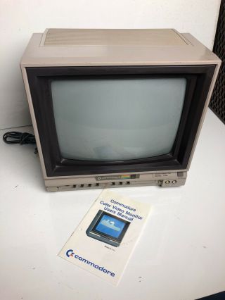 Vtg Commodore Computer Monitor Retro 1980s Gaming Display 1702 Book Video