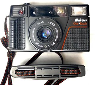 Nikon One Touch 35mm F2 2.  8 Point And Shoot Film Camera Vintage Vtg With Strap