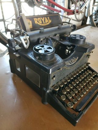 1921 Royal 10 Typewriter,  4 Window 2