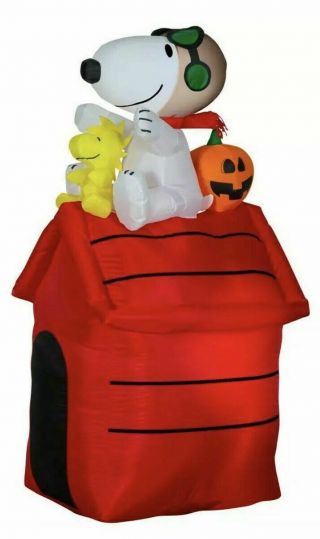 Snoopy Halloween Display Peanuts Lighted Gemmy Inflatable Flying Ace 3.  5 