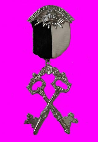 Knights Templar Uniform Treasurer Jewel Medal Award Kt 33 Masonic Lodge Officer