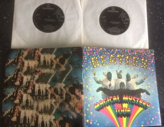 The Beatles E.  P.  S: " Magical Mystery Tour ".  1967 Parlophone Mono,  Booklet,  Gatefold