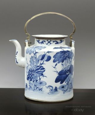 19th C.  Antique Chinese Porcelain Blue & White Export Teapot Qing Dynasty