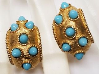 Vintage Signed Boucher 7939 Matte Gold Tone Turquoise Glass Pointed Cab Earrings