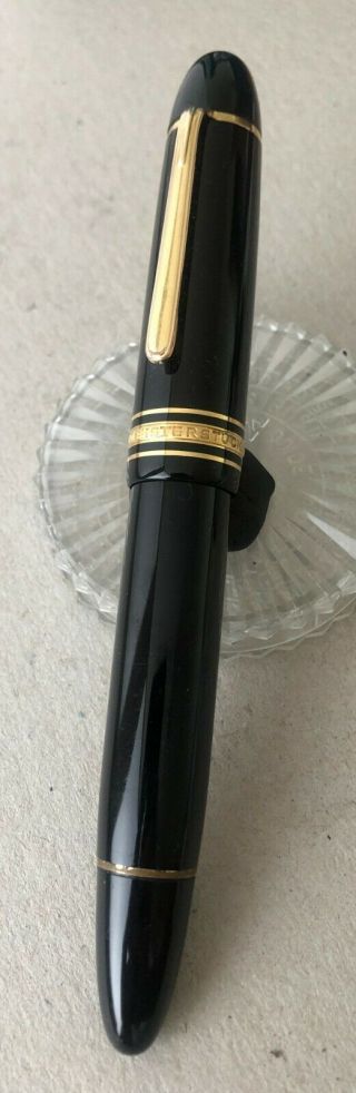 Montblanc Meisterstuck 149 Black & Gold Diplomat Fountain Pen 18k Nib