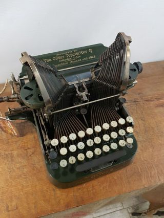 Collectible Typewriter Oliver 3 - No Risk With